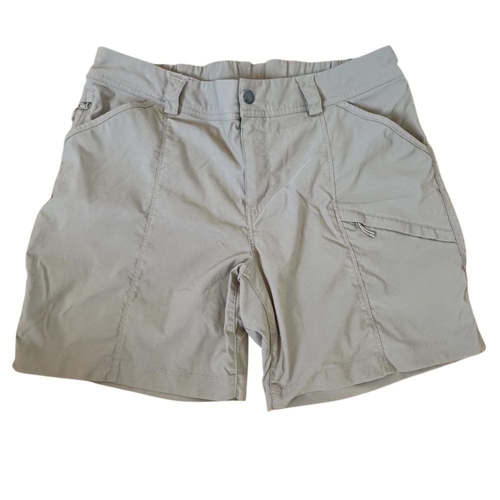 Duluth Trading Co Women's Khaki/Tan Athletic Shorts